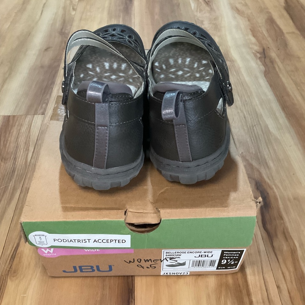 JBU Women's Grey Mary Jane Athletic Shoes - Picture 4 of 8
